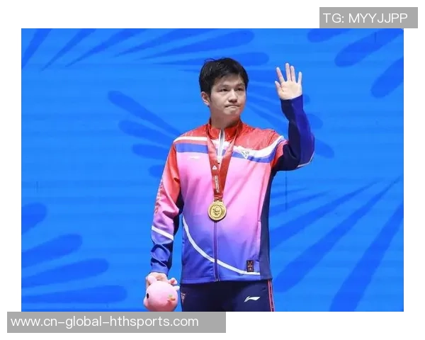 双双卫冕全运会单打冠军 樊振东王曼昱登上《乒乓国际》12月封面